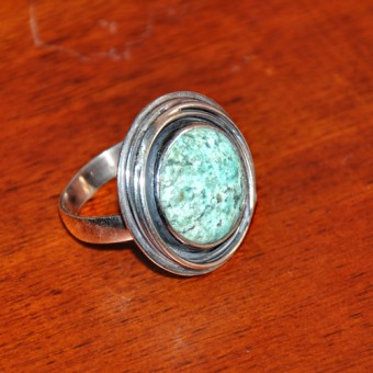 СРЕБЪРЕН ПРЪСТЕН С АФРИКАНСКИ ТЮРКОАЗ